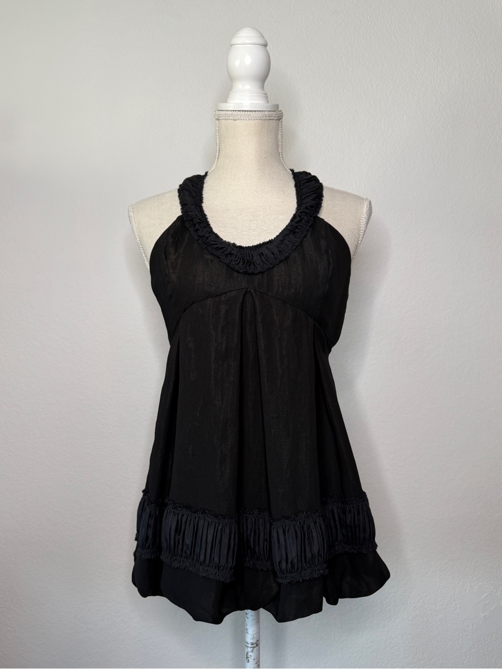 Vera Wang Lavender Label Black Ruffled Halter Cami Top Size 6